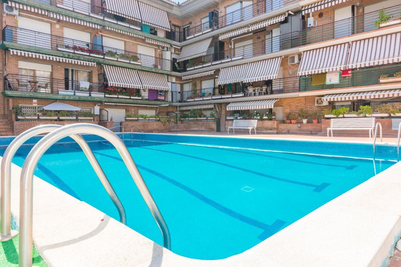 HomeHolidaysRentals Frida Pineda de Mar Exterior foto