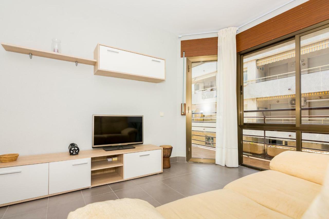 HomeHolidaysRentals Frida Pineda de Mar Exterior foto